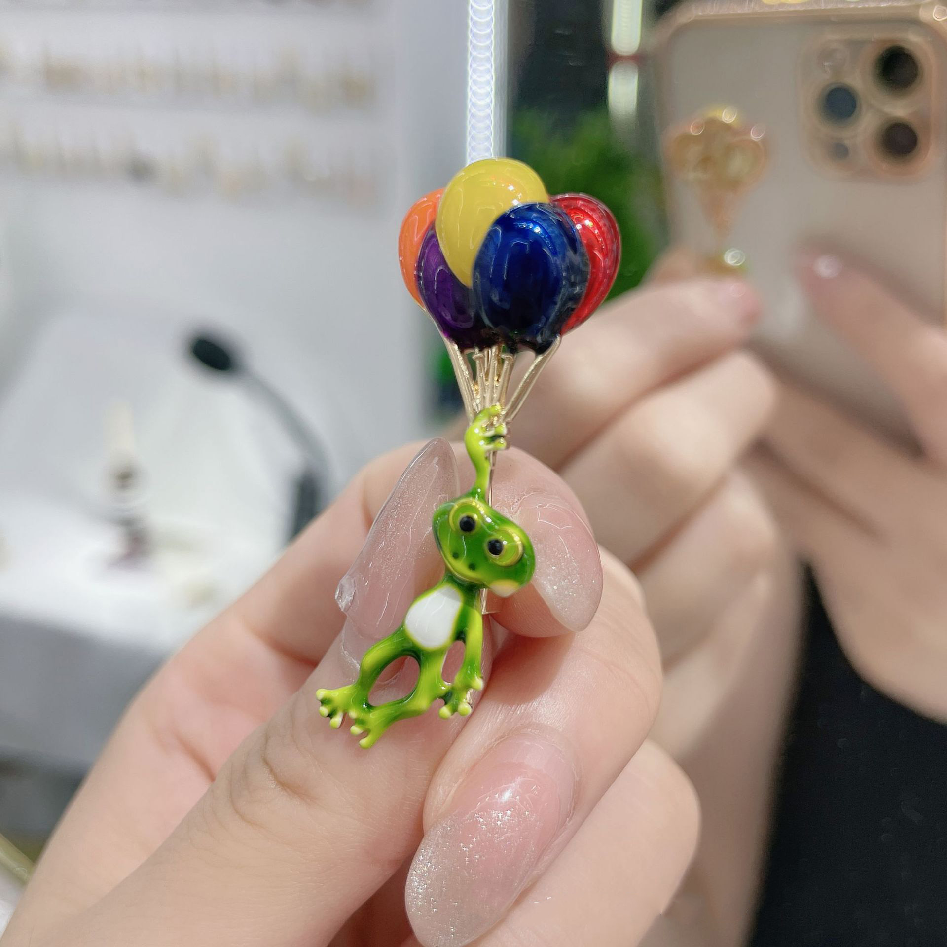 다채로운 풍선 사이클링 개구리 브로치, 생생한 개구리, - Embroidery Bali 리뷰 및 가격